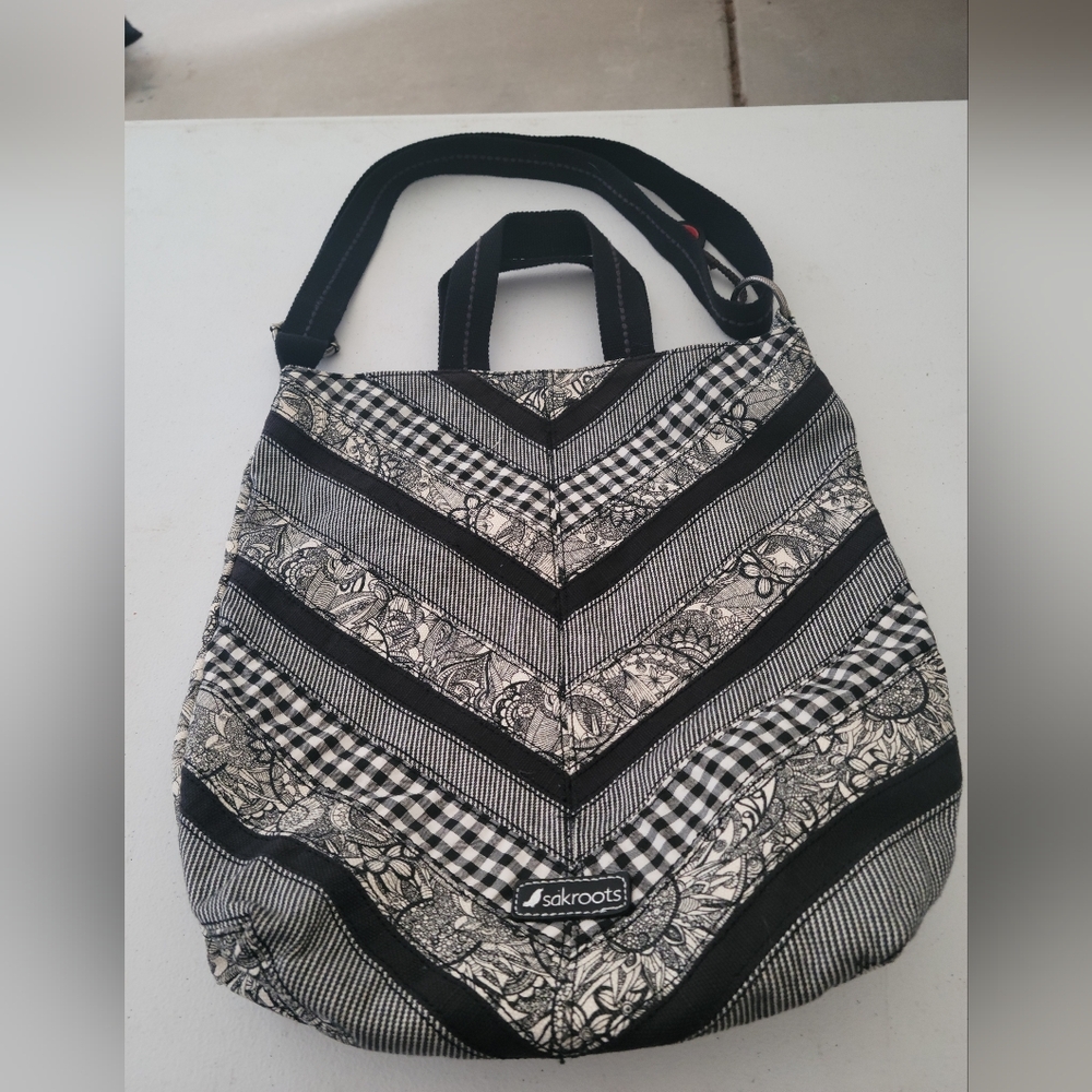 Sakroots Monochrome Chevron Shoulder Bag